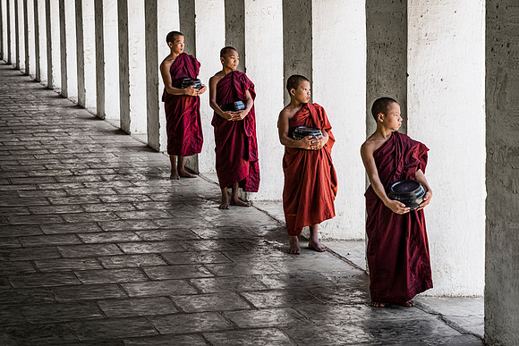 Waiting for Alms